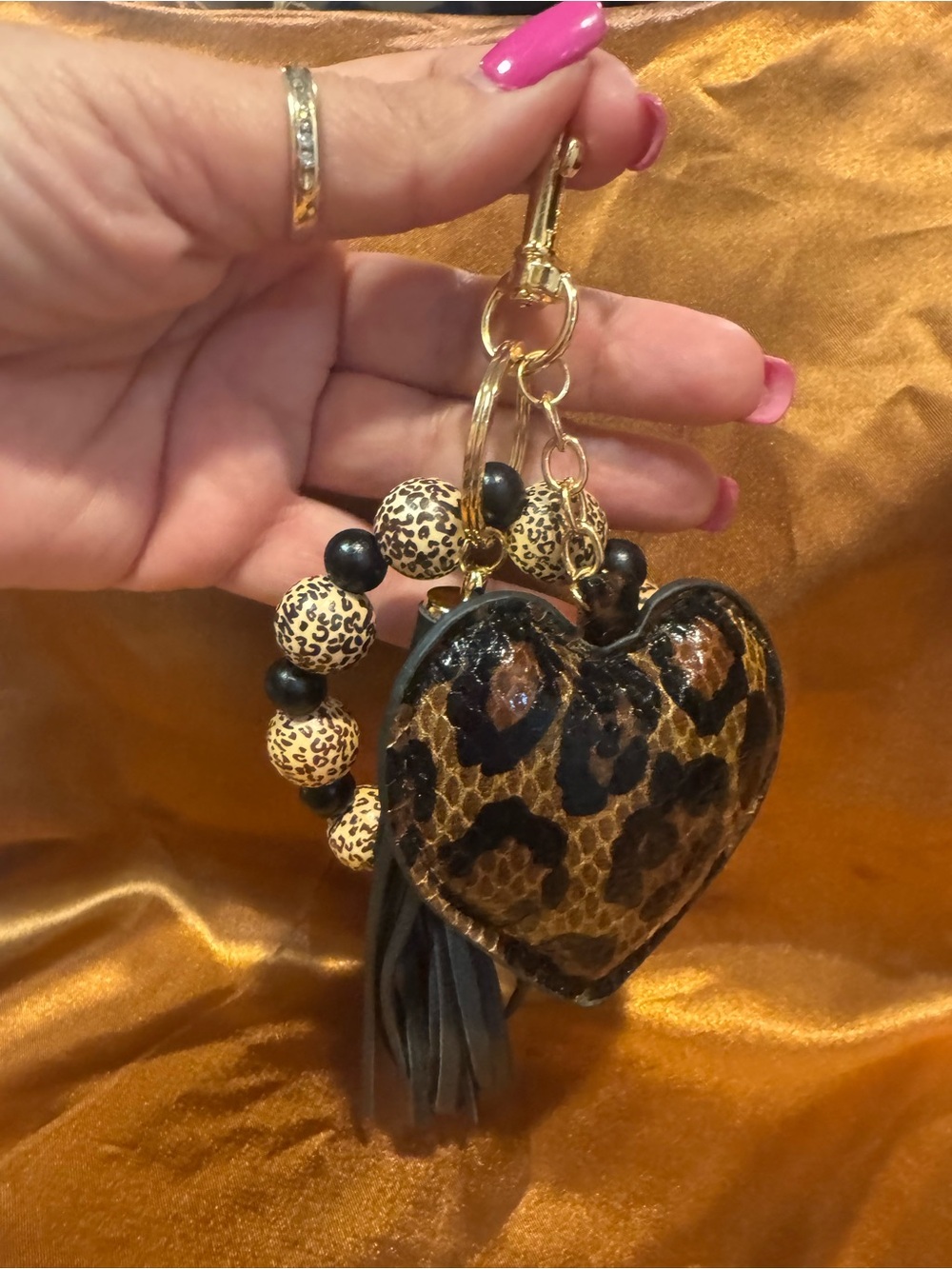 NWOT Leopard Heart Tassel Bag Charm or Keychain Wristlet - Gold Hardware 🤎